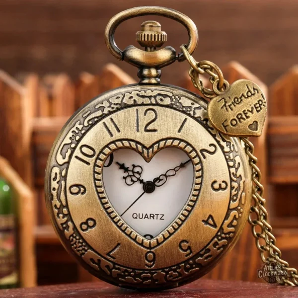 Bijou pend pendant avec charme steampunk