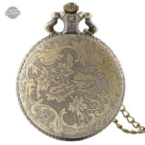 Montre à gousset Scorpion, un accessoire raffiné