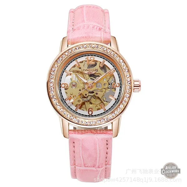 Montre femme au design squelette et nuances roses
