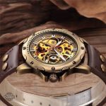 Révolution : Montre Squelette pour homme raffinée