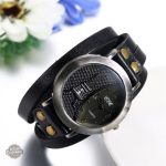 Accessoire chic, montre inspirée par la ville lumière