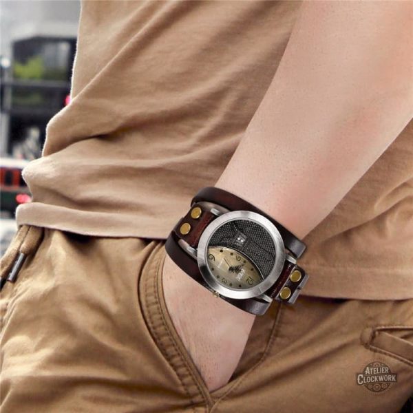 Design unique de montre steampunk avec ambiance parisienne