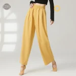 Look vintage féminin avec ce pantalon steampunk