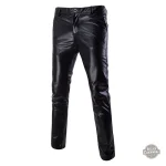 Mode Gothique Masculine avec le Pantalon Vlad D