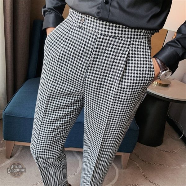Pantalon homme taille haute, pièce maîtresse