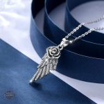 Pendentif Aile d' Argent pour un look vintage futuriste