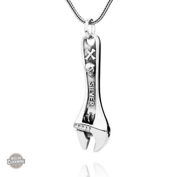 Bijou steampunk pour homme, pendentif clé à molette
