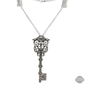 Accessoire féminin clé pour un look steampunk