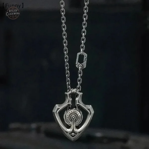 Bijou steampunk pour femme, coeur en métal