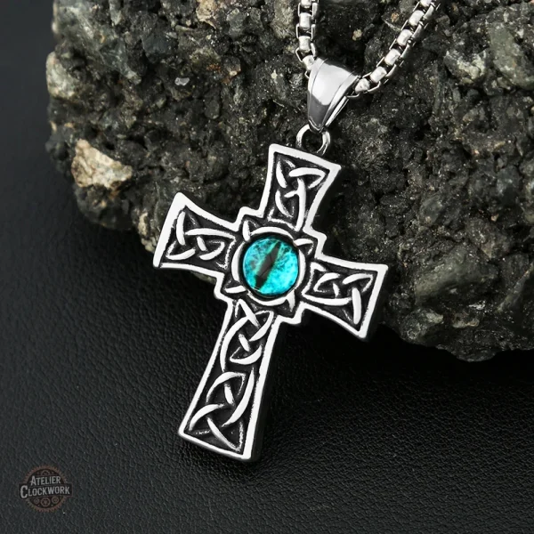pendentif-croix-acier-inoxydable-steampunk-store-1 Pendentif Croix Vintage pour homme au style steampunk