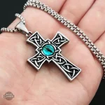 Élégant pendentif croix pour homme, style vintage steampunk