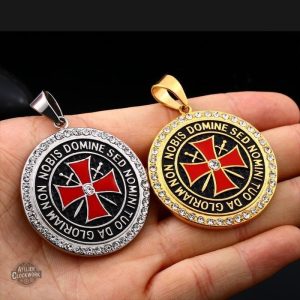 Pendentif élégant homme, motif Templar Steampunk