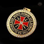 Accessoire Steampunk pour dandy, pendentif Templar