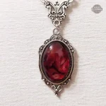 Pendentif Femme Pierre Rouge Victorienne Steampunk