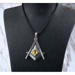 Bijou steampunk franc-maçon, style unique pour homme