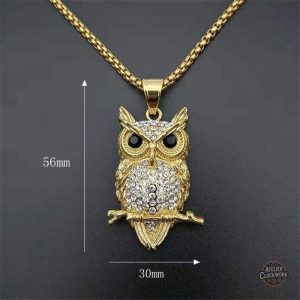 Hibou doré au style steampunk élégant