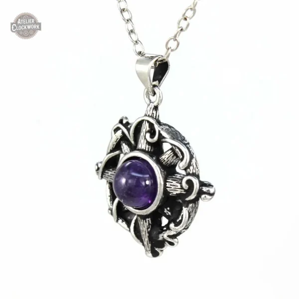 Pendentif pour homme inspiré du design steampunk
