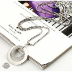 Pendentif circulaire inspiré du style steampunk