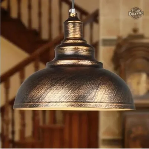 Élégance du style Steampunk dans un plafonnier