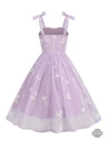 Robe victorien brodée pour un look élégant