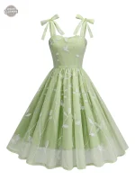Robe Steampunk avec détails brodés raffinés