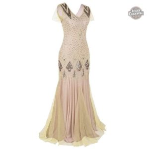 Tenue Steampunk femme avec style victorien