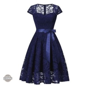 Robe inspirée de l'ère Victorienne pour un look audacieux