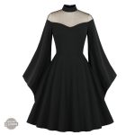 Robe gothique avec détails inspirés du passé