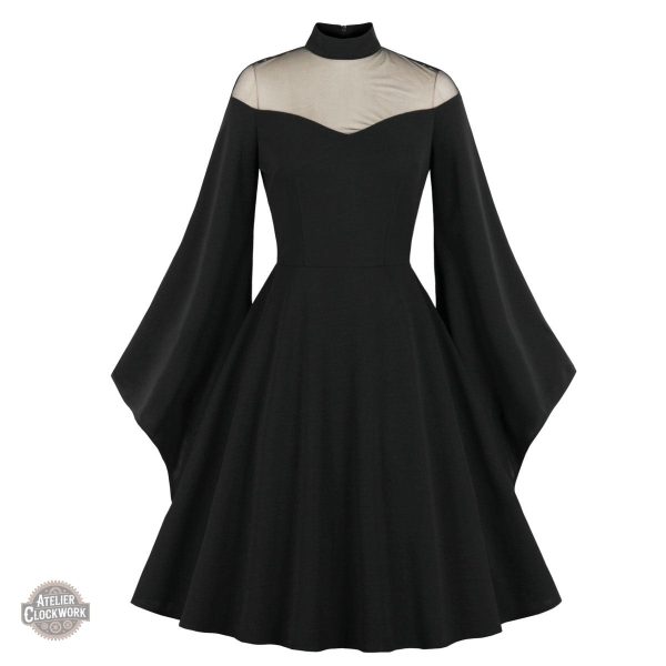 Robe gothique avec détails inspirés du passé