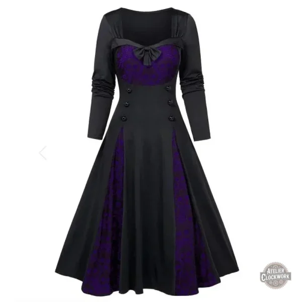Robe gothique aux influences historiques marquées
