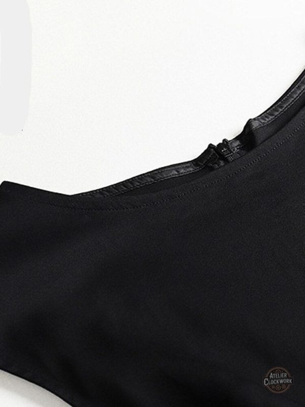Robe féminine noire, parfaite pour un look gothique