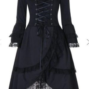 Robe steampunk élégante pour femmes, look gothique