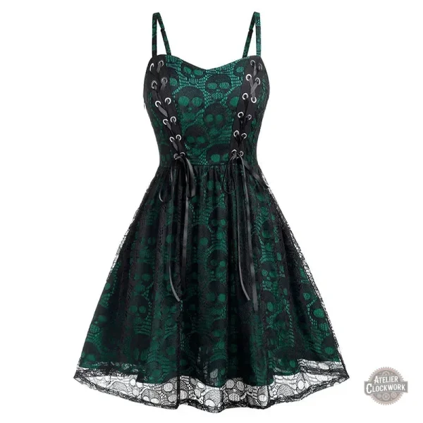 Robe noire au style alternatif