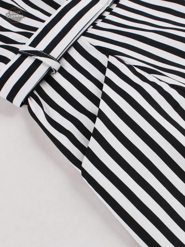 Robe chic rayée pour style victorien