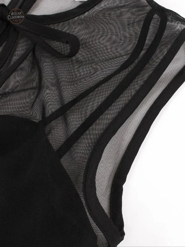 Robe gothique avec détails romantiques