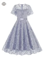 Robe en dentelle, parfaite pour une tenue originale