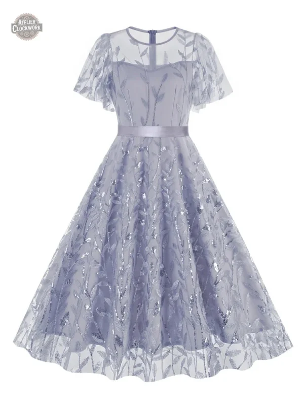 Robe en dentelle, parfaite pour une tenue originale