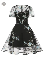 Robe Steampunk femme aux couleurs élégantes
