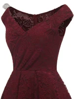 Robe à la mode avec influence victorienne