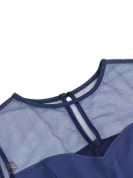 Robe Élégante avec motifs floraux