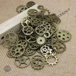 Éléments décoratifs steampunk pour projets DIY uniques