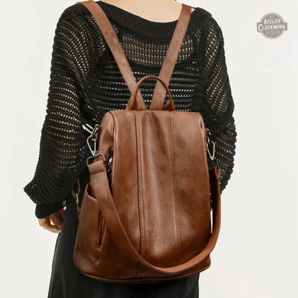 Accessoire steampunk : sac à dos en cuir pour femme