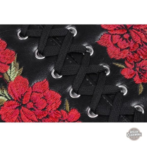 Élégante ceinture gothique, touche steampunk chic