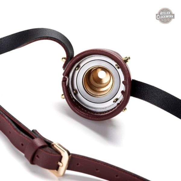 Élément clé du cosplay Steampunk : monocle Savant Fou