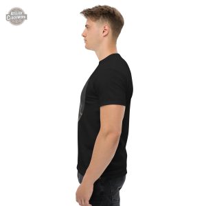 T-shirt au design Steampunk inspiré par les soldats