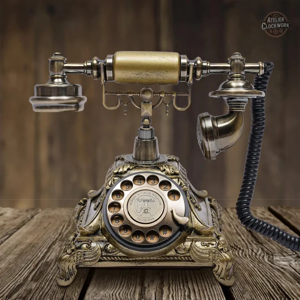 Appareil de communication rétro au design steampunk