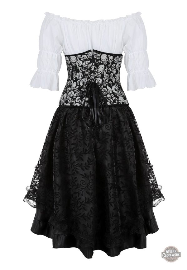 Tenue inspirée des pirates pour femmes aventurières