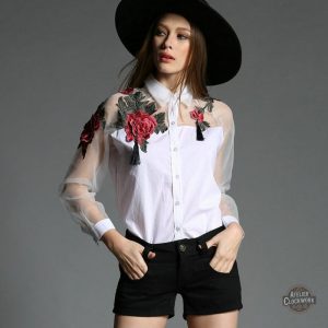 Tunique femme style rétro-futuriste