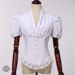 Tunique femme vintage, mélange passé et futur