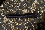 Élégante veste dorée pour une allure steampunk